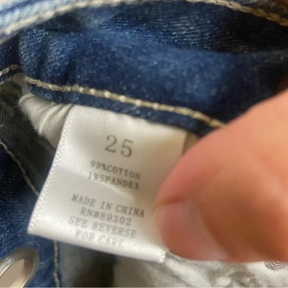 Altar’d State Size 25 Cut Off Denim Shorts Distressed Grommets Button Fly Grunge - Picture 6 of 11